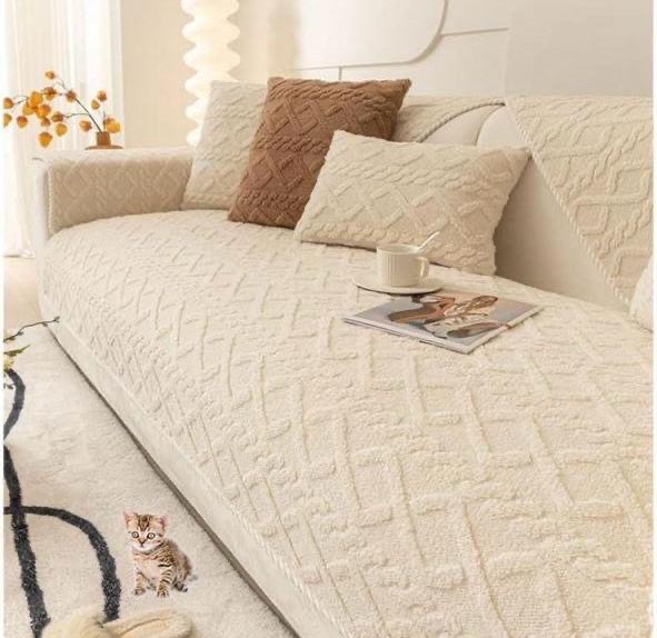  Prekrivač Alina 70x70 svijetlo bež