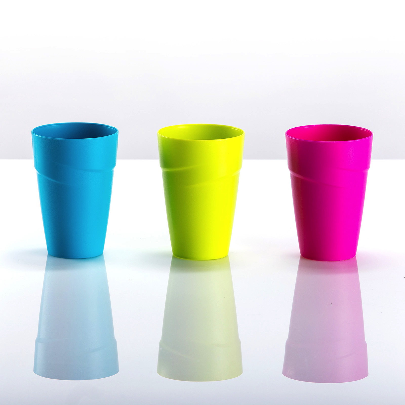 MIŠKONE PLASTIKA Čaša 2,5 dcl New MIŠKONE PLASTIKA Čaša 2,5 dcl New