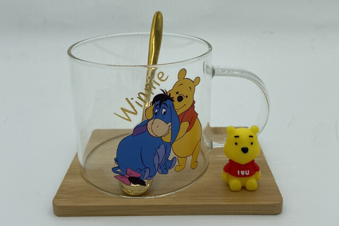  Staklena čaša DP4451 Winnie Pooh 