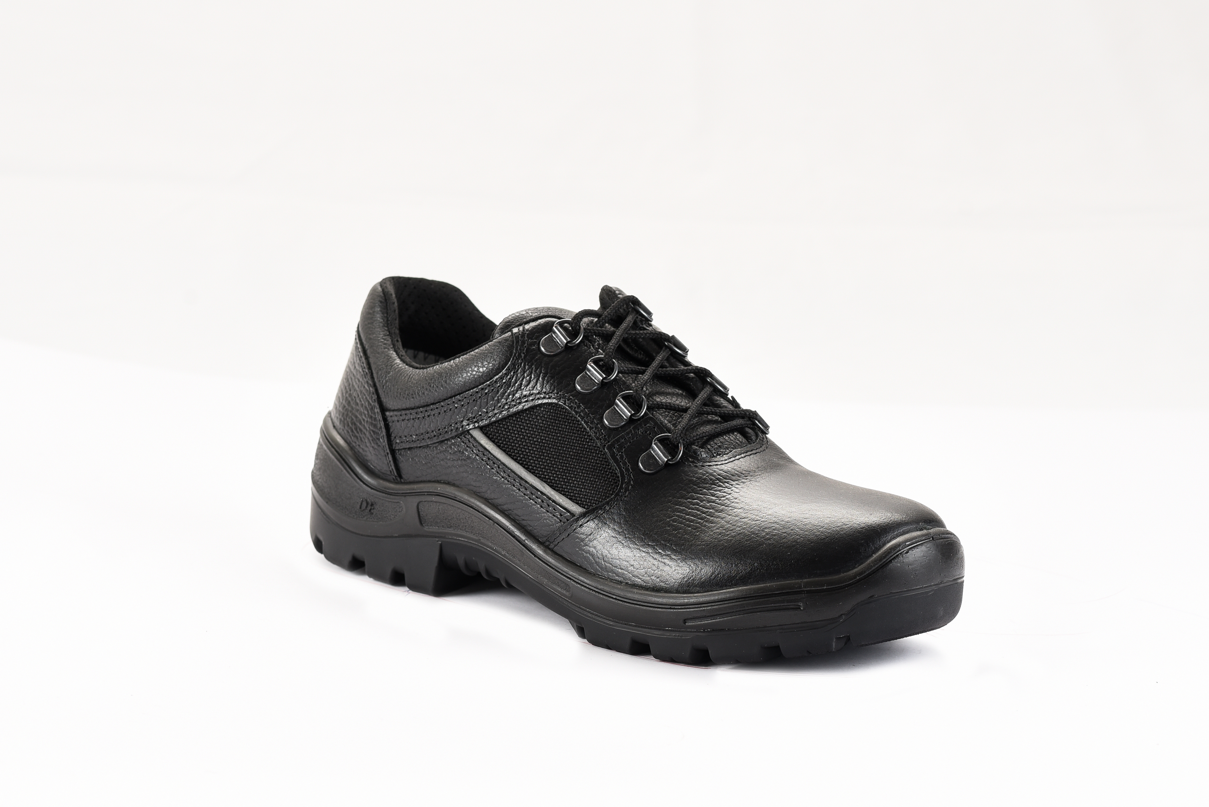 DERMAL RADNE CIPELE GUARD LOW 2013/07 S1 BR.46  DERMAL RADNE CIPELE GUARD LOW 2013/07 S1 BR.46