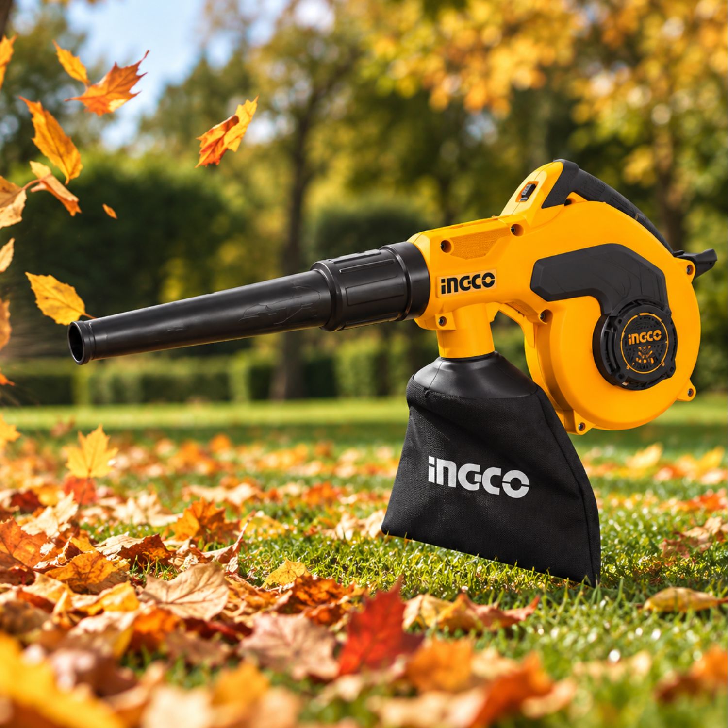 INGCO PUHAČ/USISIVAČ LIŠĆA 800W AB8008