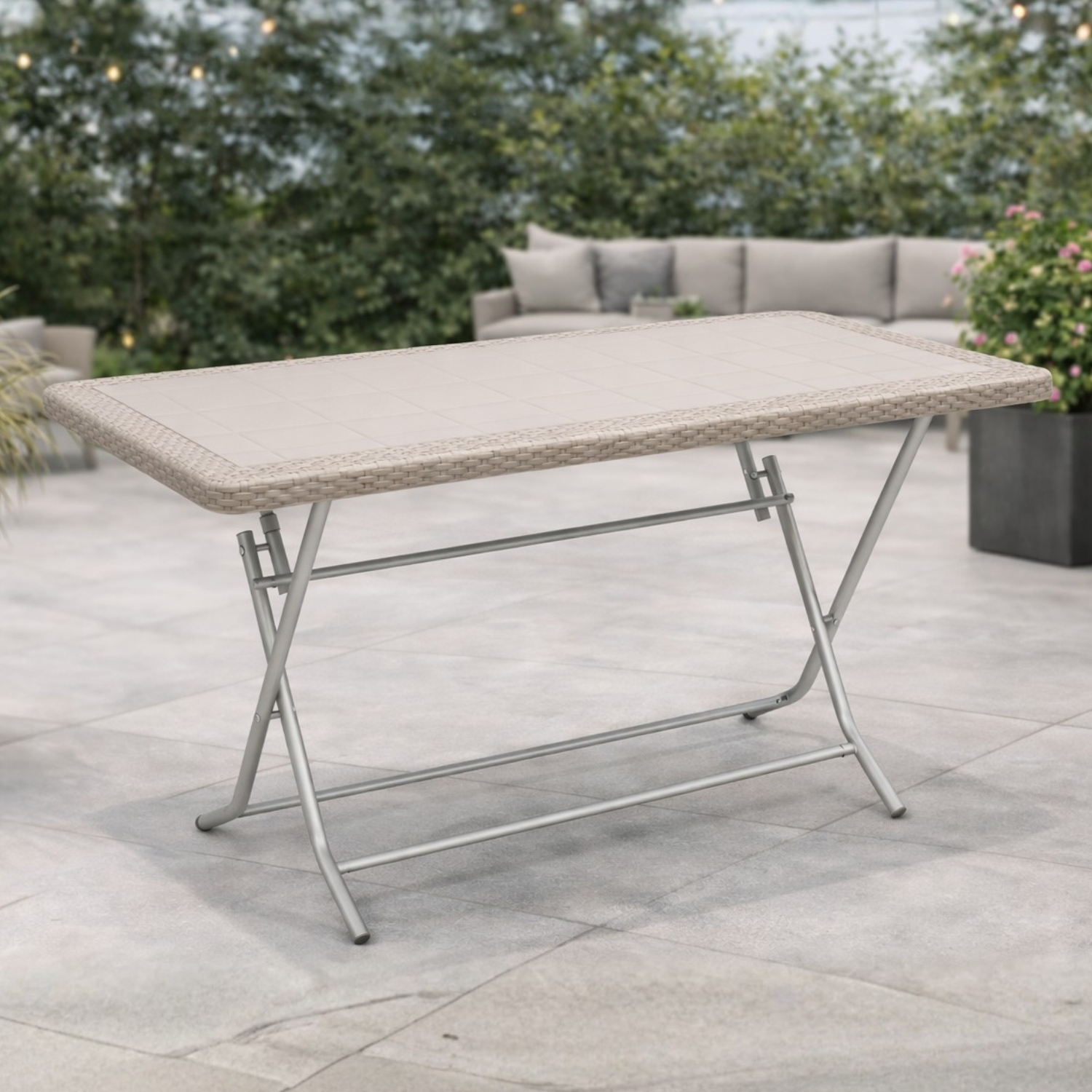  Stol sklopivi sa metalnim nogarima